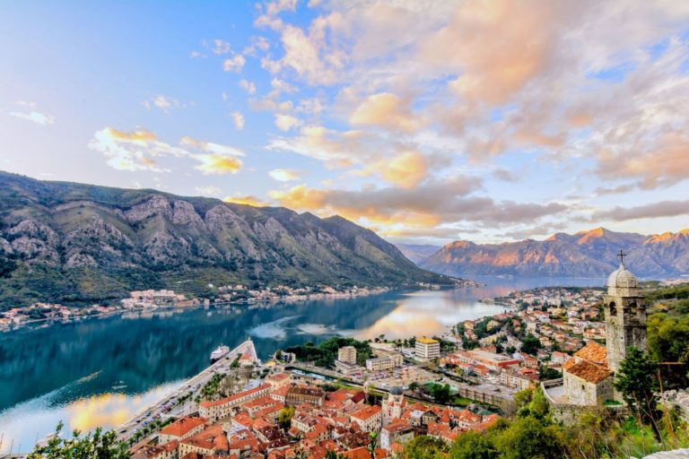 Balkan Travel