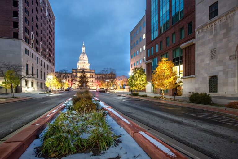 Best Places to Visit in Michigan for Christmas