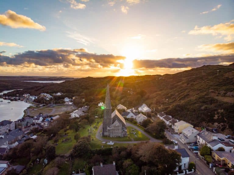 Connemara - Clifden - The World Pursuit
