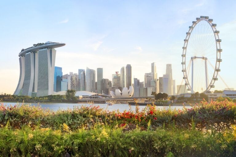fun singapore facts