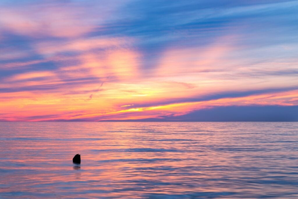 lakes in michigan