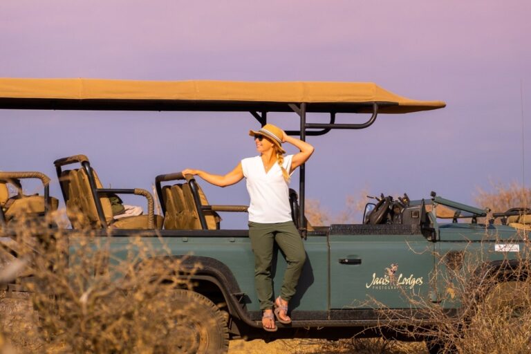 safari clothes for women